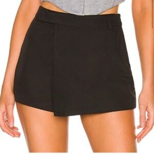 NWOT RARE Misguided Black Wrap Skort Size 4